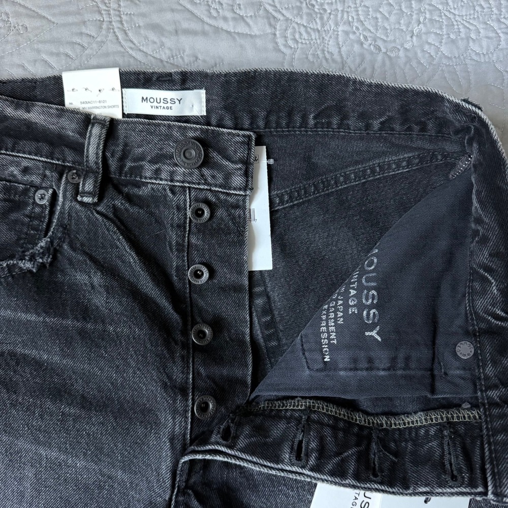 MOUSSY VINTAGE Harrington High Rise Black Cutoff Shorts Size 26 Waist 14.5" NWT - Picture 5 of 16